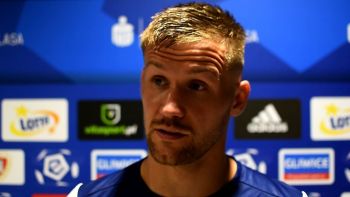 Zaskakujący transfer polskiego napastnika. Zagra w mistrzu kraju